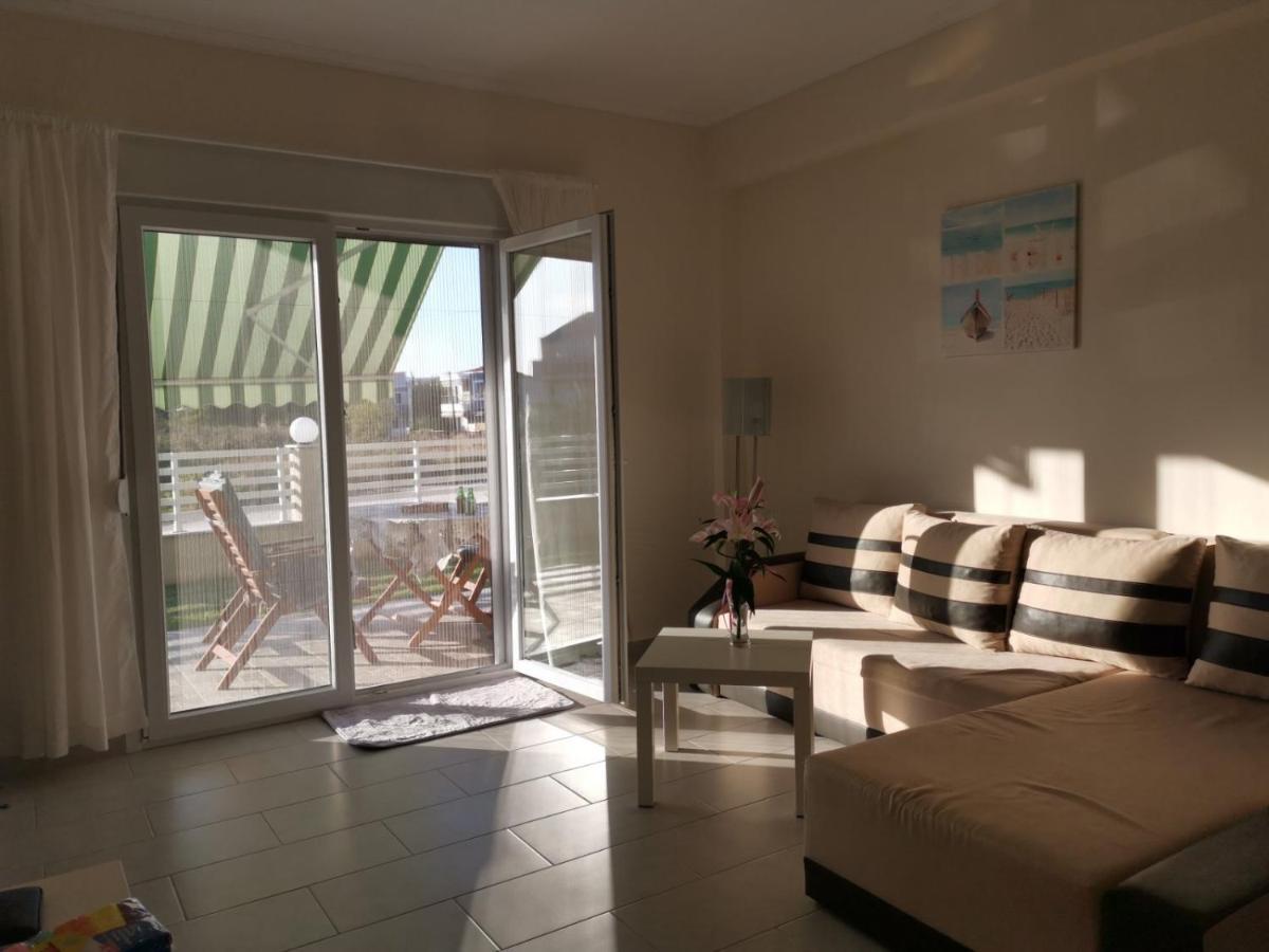 Mango Apartment Никити Екстериор снимка